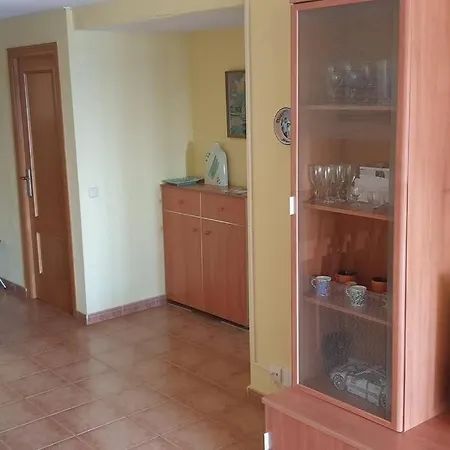 Beautiful With View On The Sea With Aircond. Apartment *